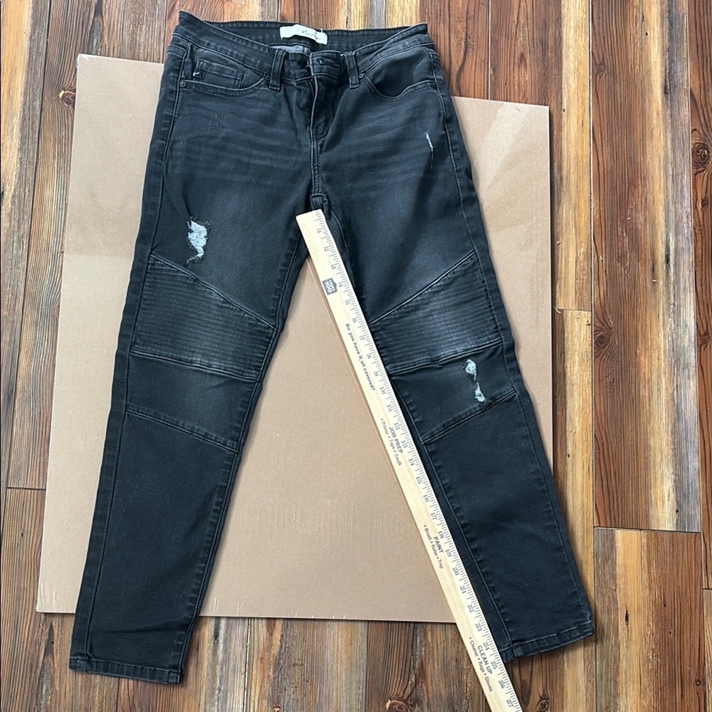 Kancan Women's Black Skinny Jeans Sz 27
